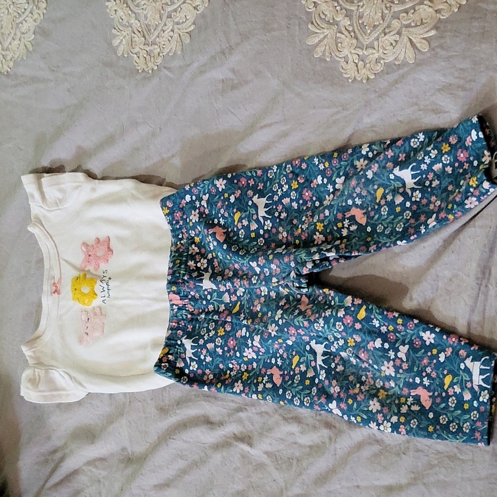 Pants and short sleeve onsie
